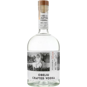 Горілка Vilniaus Vodka Obeliu Crafted Vodka 0,7л 40% (4770053239820) краща модель в Житомирі